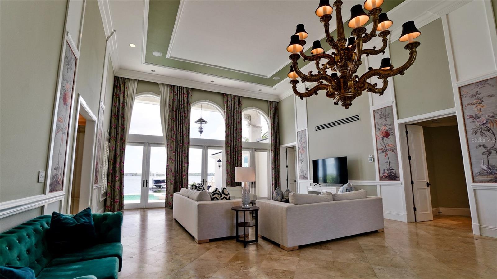 Image 9 of 52 For 8213 Midnight Pass Road