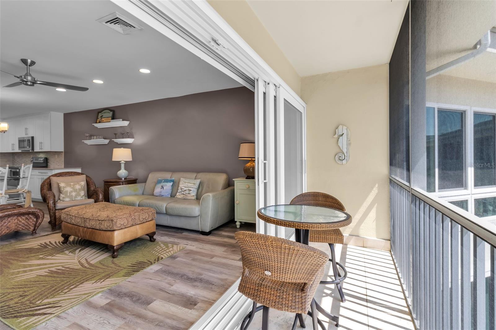 Image 16 of 27 For 500 Washington Drive 19b