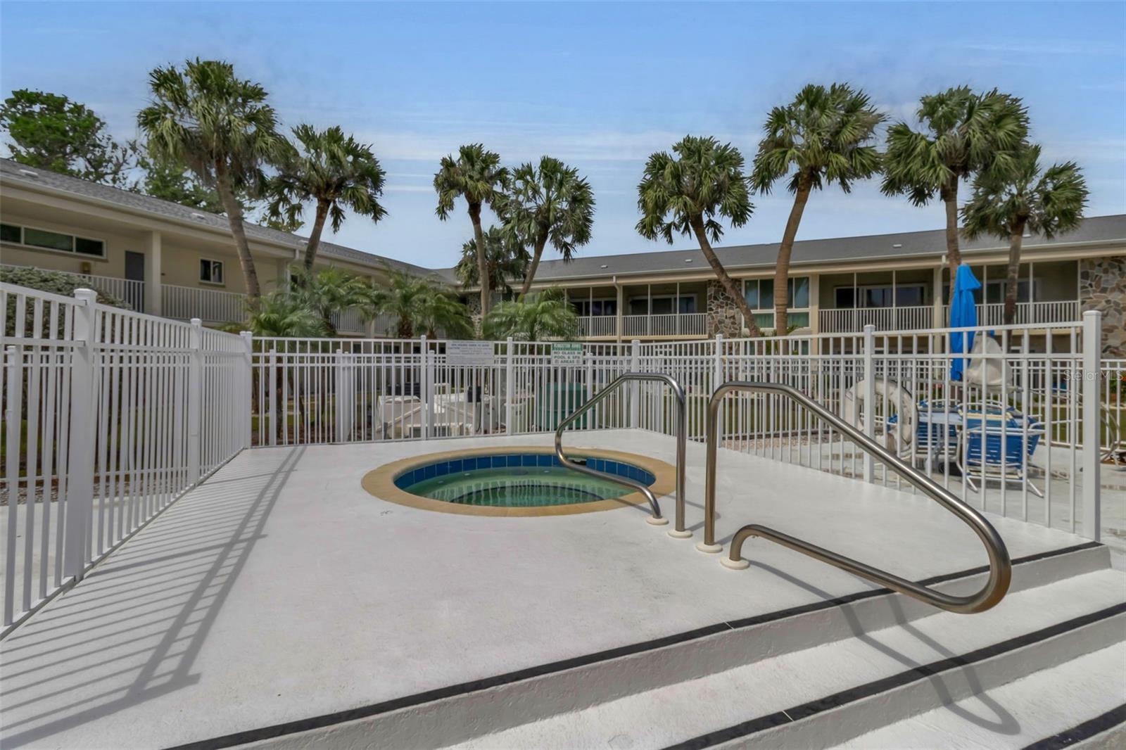 Image 25 of 27 For 500 Washington Drive 19b