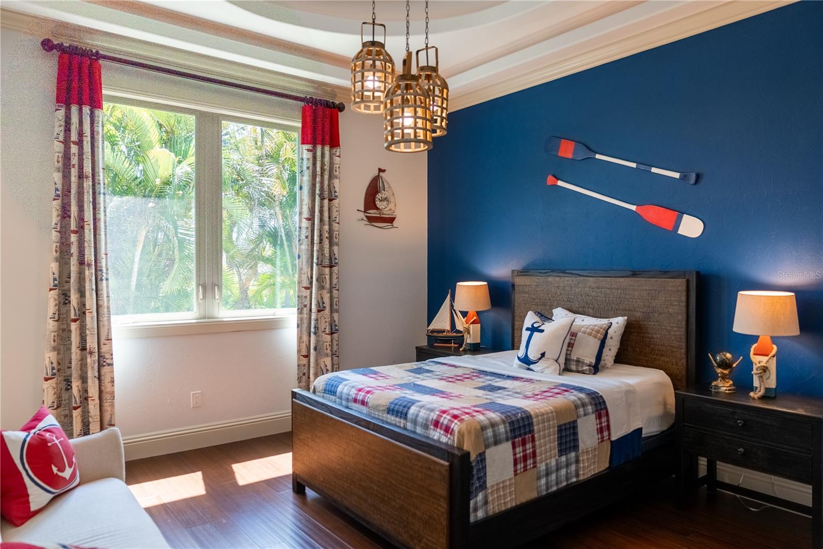 Image 38 of 85 For 5890 Jamila  