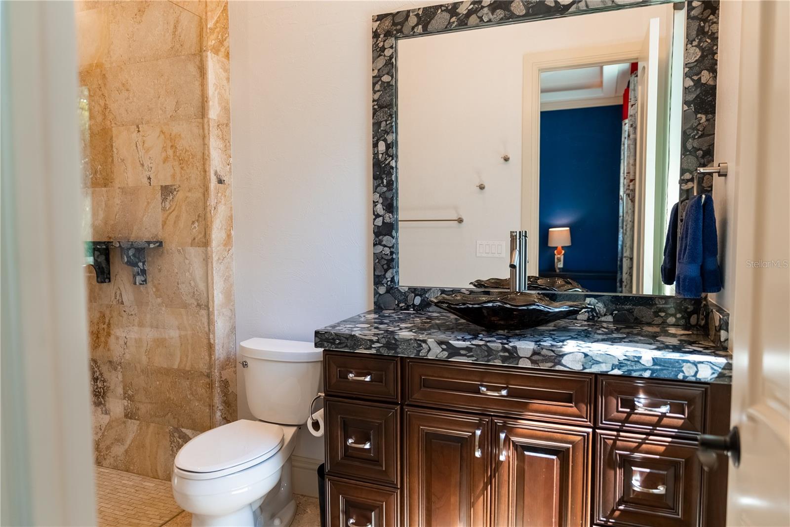 Image 41 of 85 For 5890 Jamila  