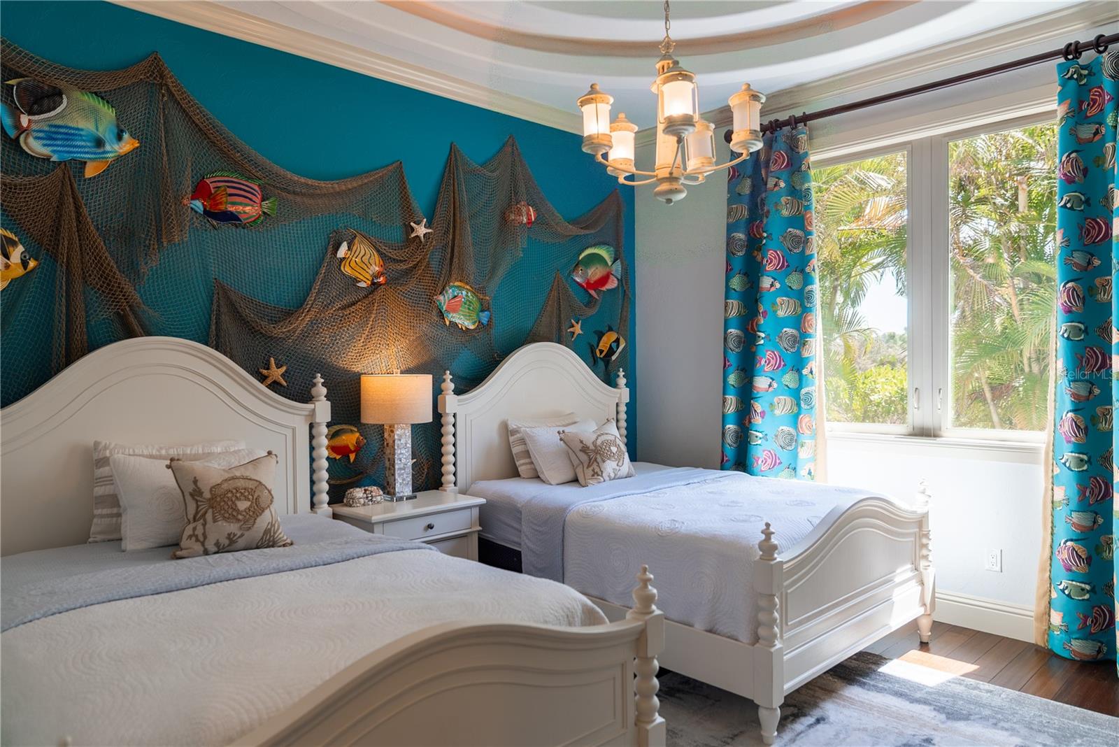 Image 42 of 85 For 5890 Jamila  