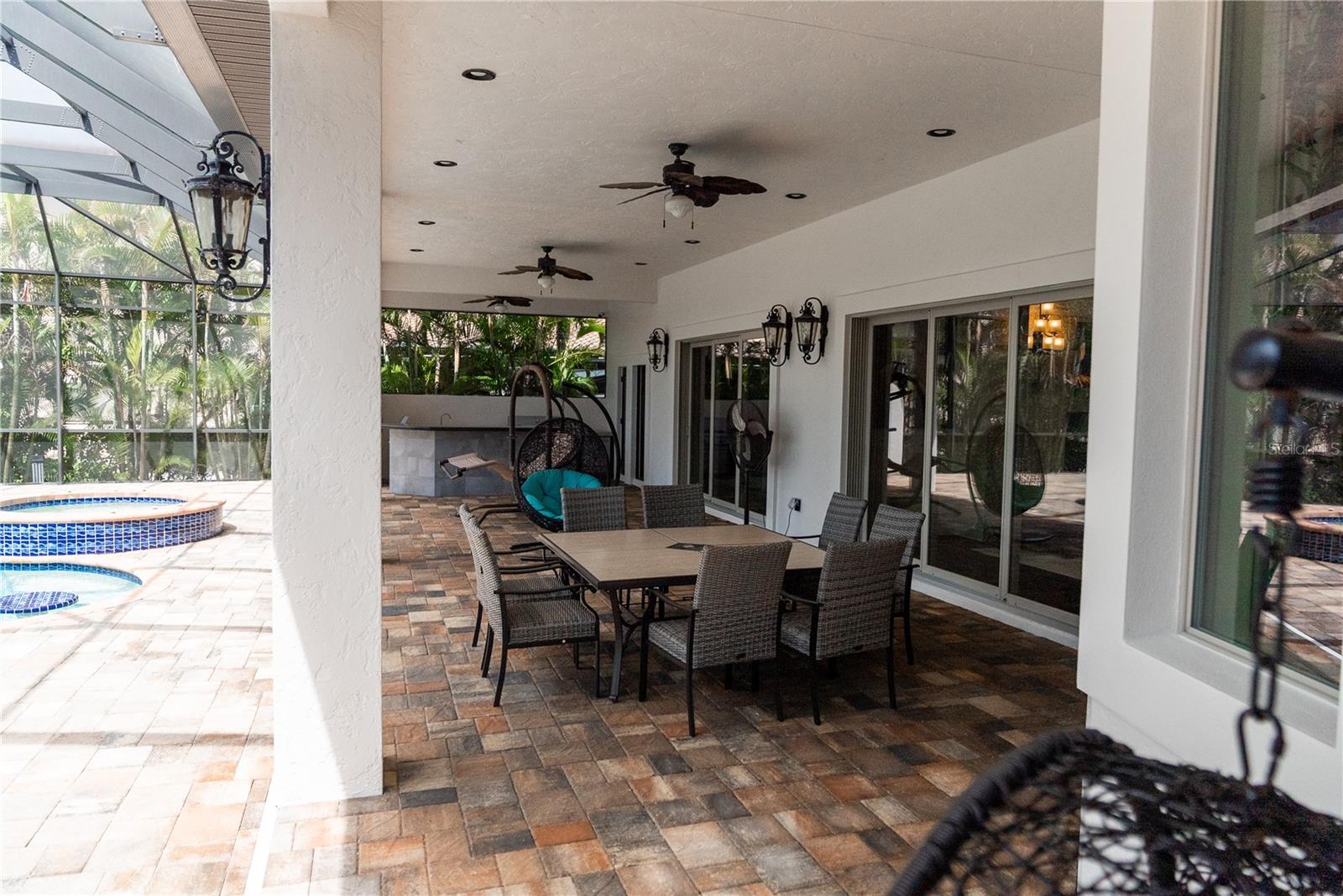 Image 61 of 85 For 5890 Jamila  