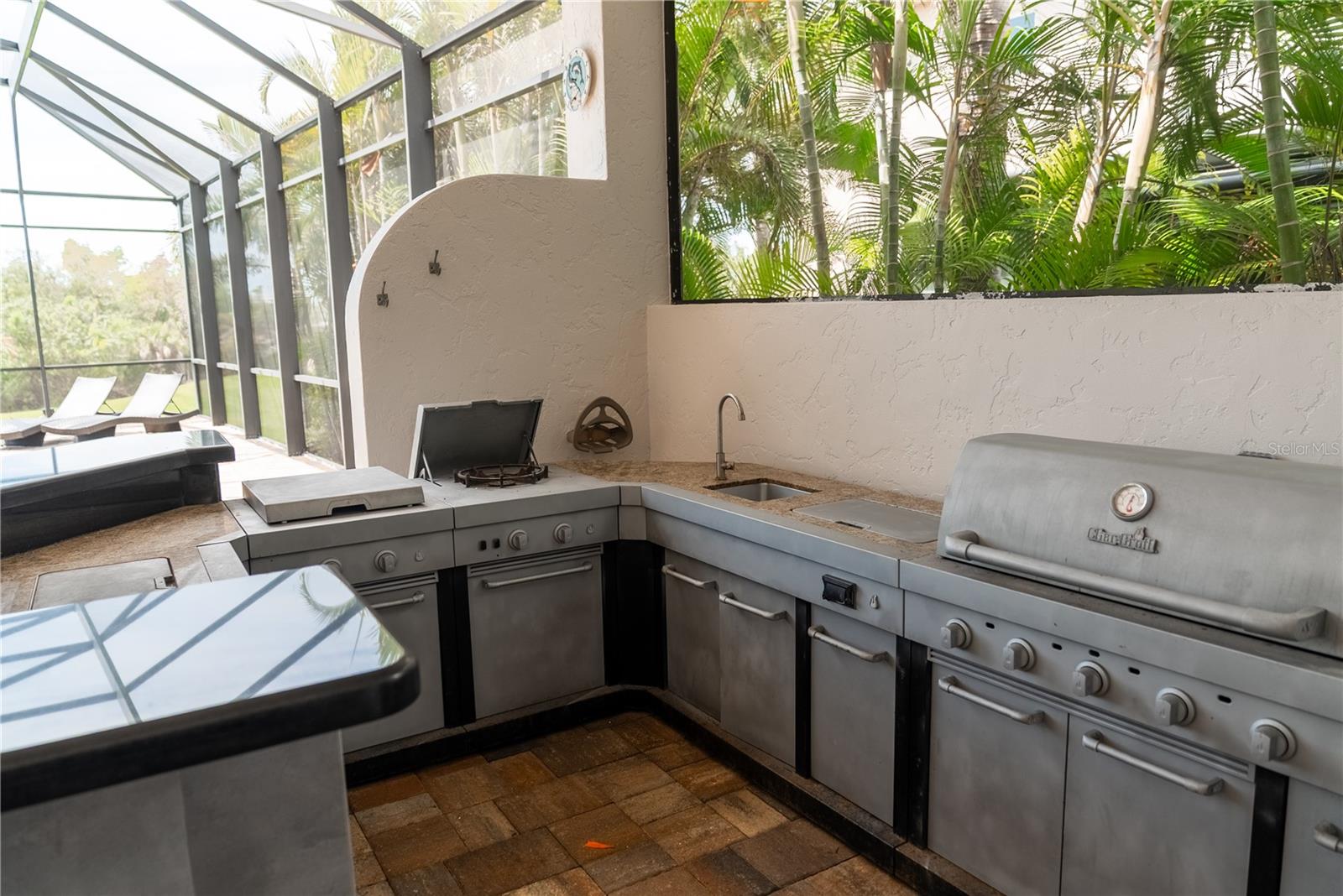 Image 62 of 85 For 5890 Jamila  