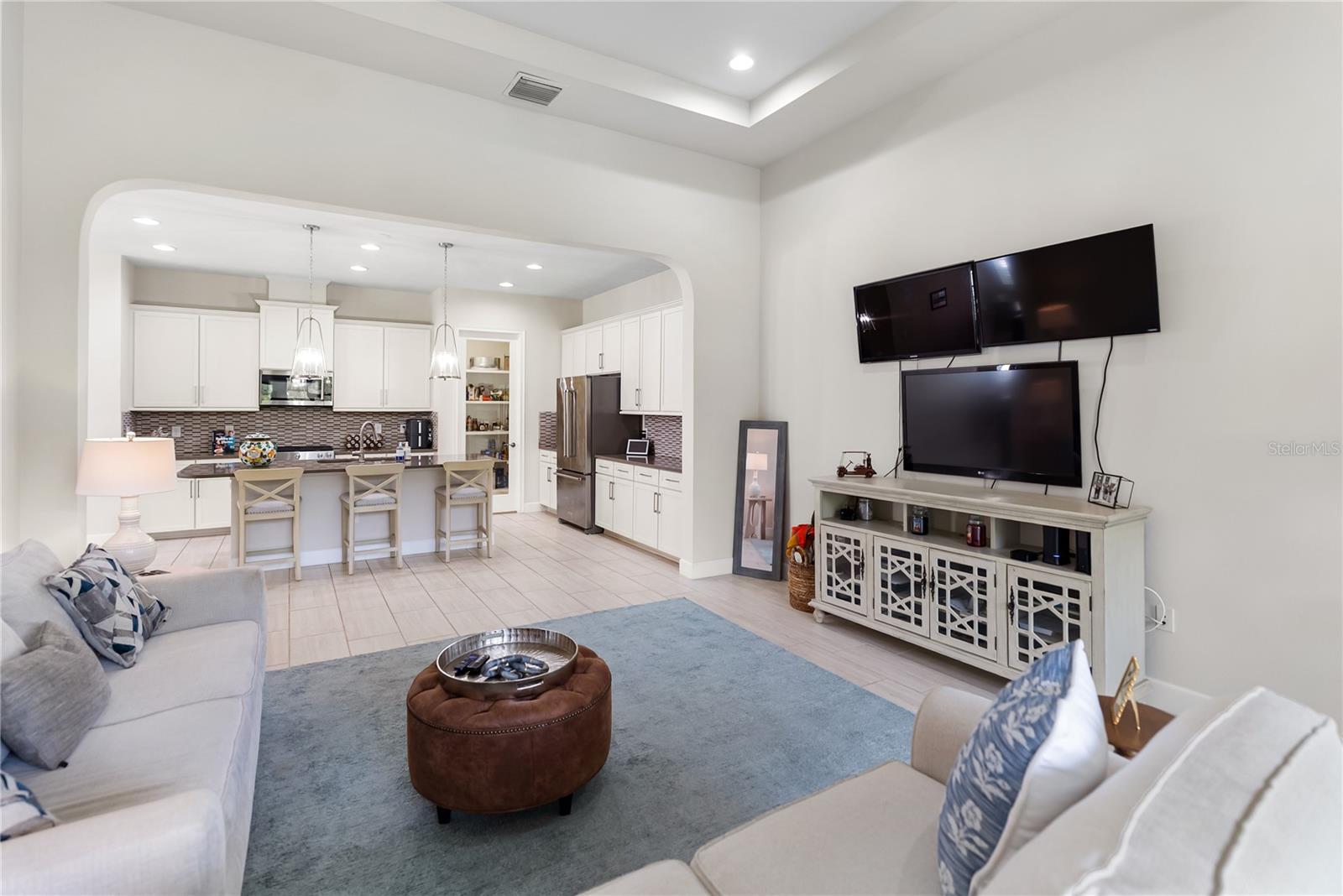 Image 19 of 84 For 2312 Starwood Court