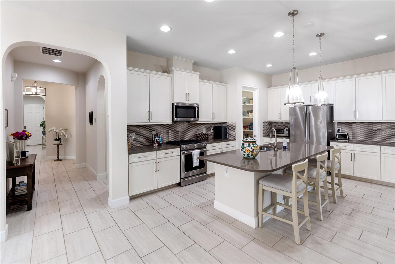 Image 29 of 84 For 2312 Starwood Court