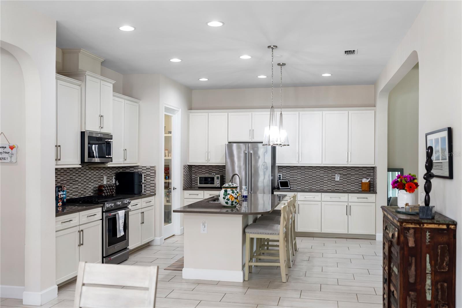 Image 75 of 84 For 2312 Starwood Court