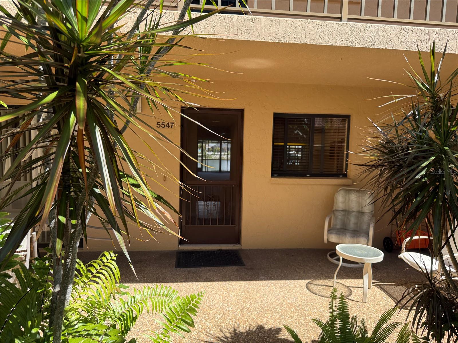 Image 5 of 50 For 5547 Ashton Lake Drive 5547