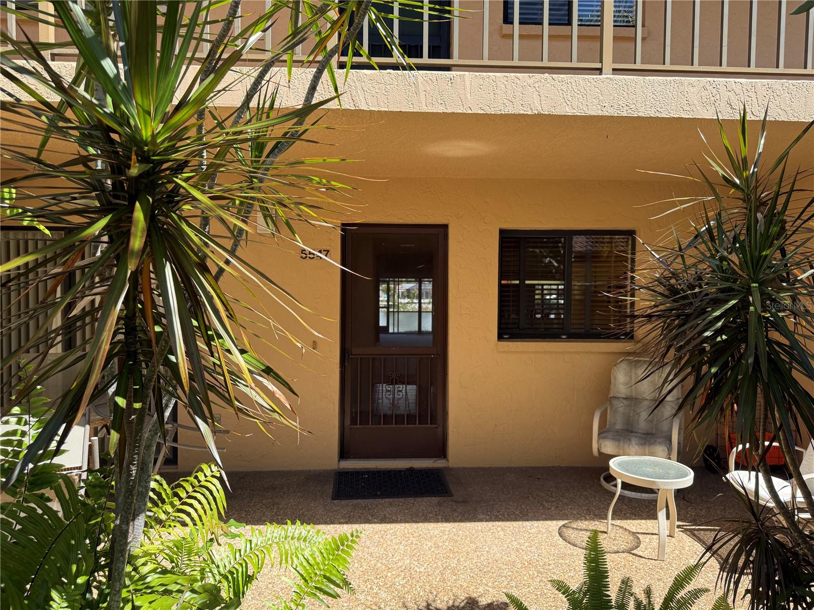 Image 7 of 50 For 5547 Ashton Lake Drive 5547