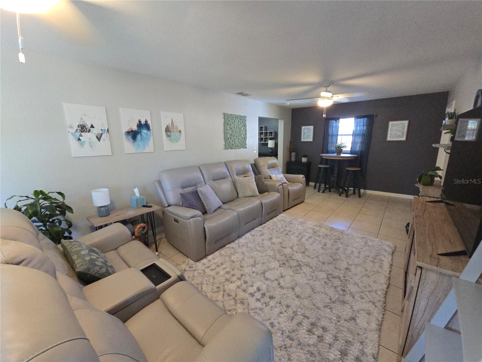 Image 16 of 37 For 1411 29th Street W