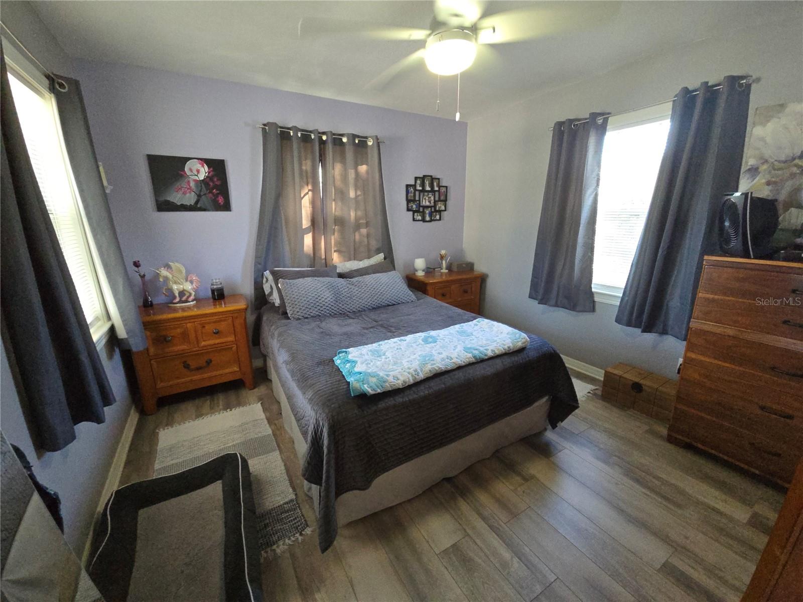 Image 17 of 37 For 1411 29th Street W