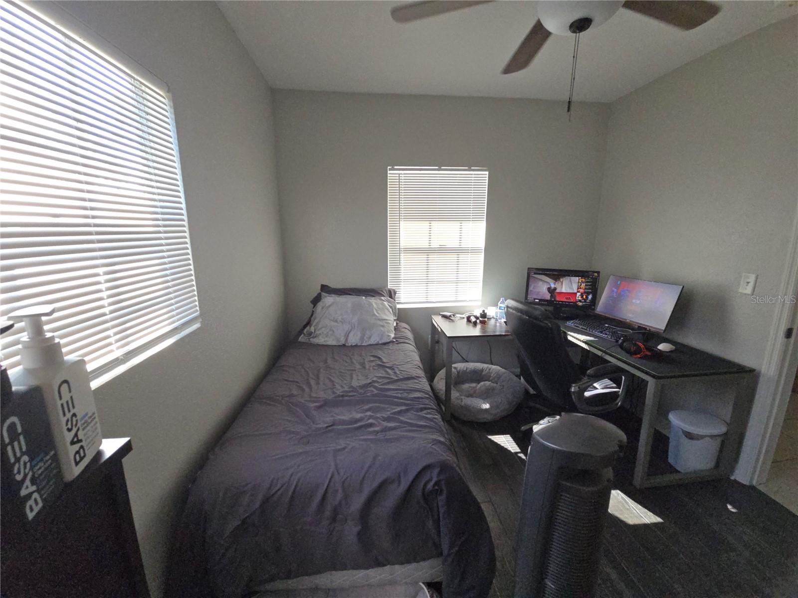 Image 22 of 37 For 1411 29th Street W