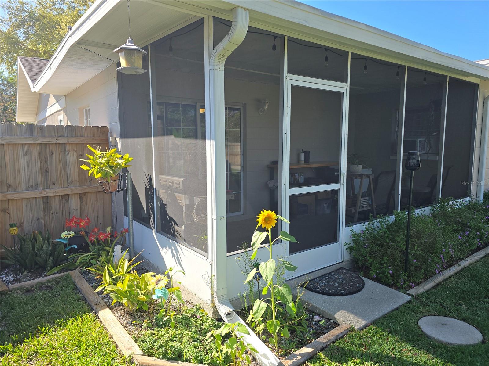 Image 27 of 37 For 1411 29th Street W