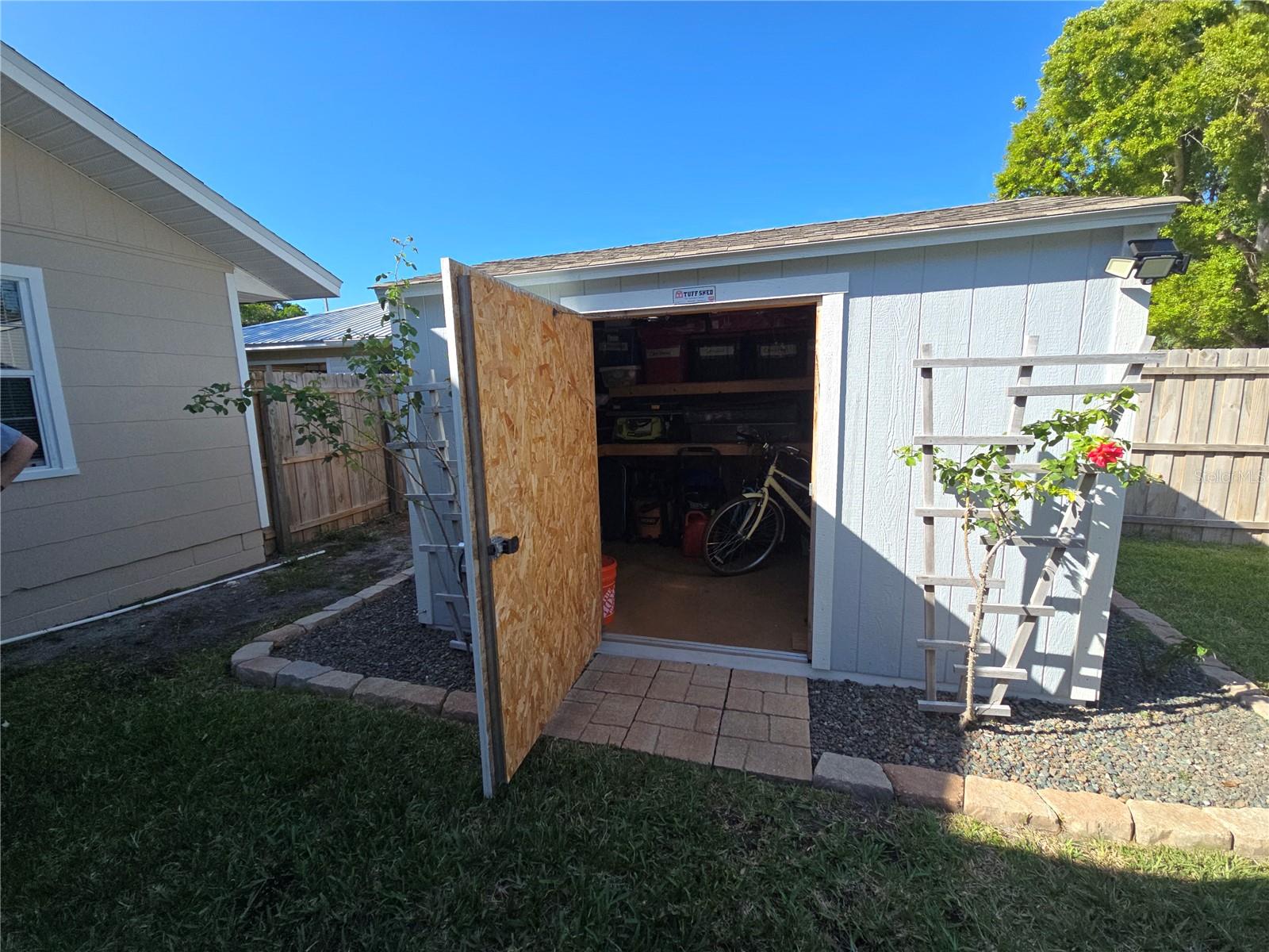 Image 30 of 37 For 1411 29th Street W