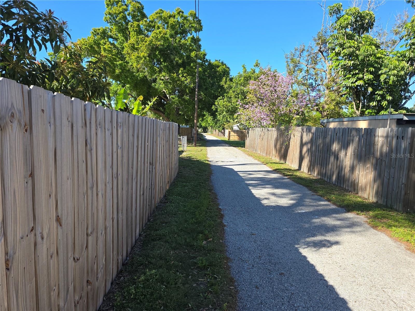 Image 37 of 37 For 1411 29th Street W