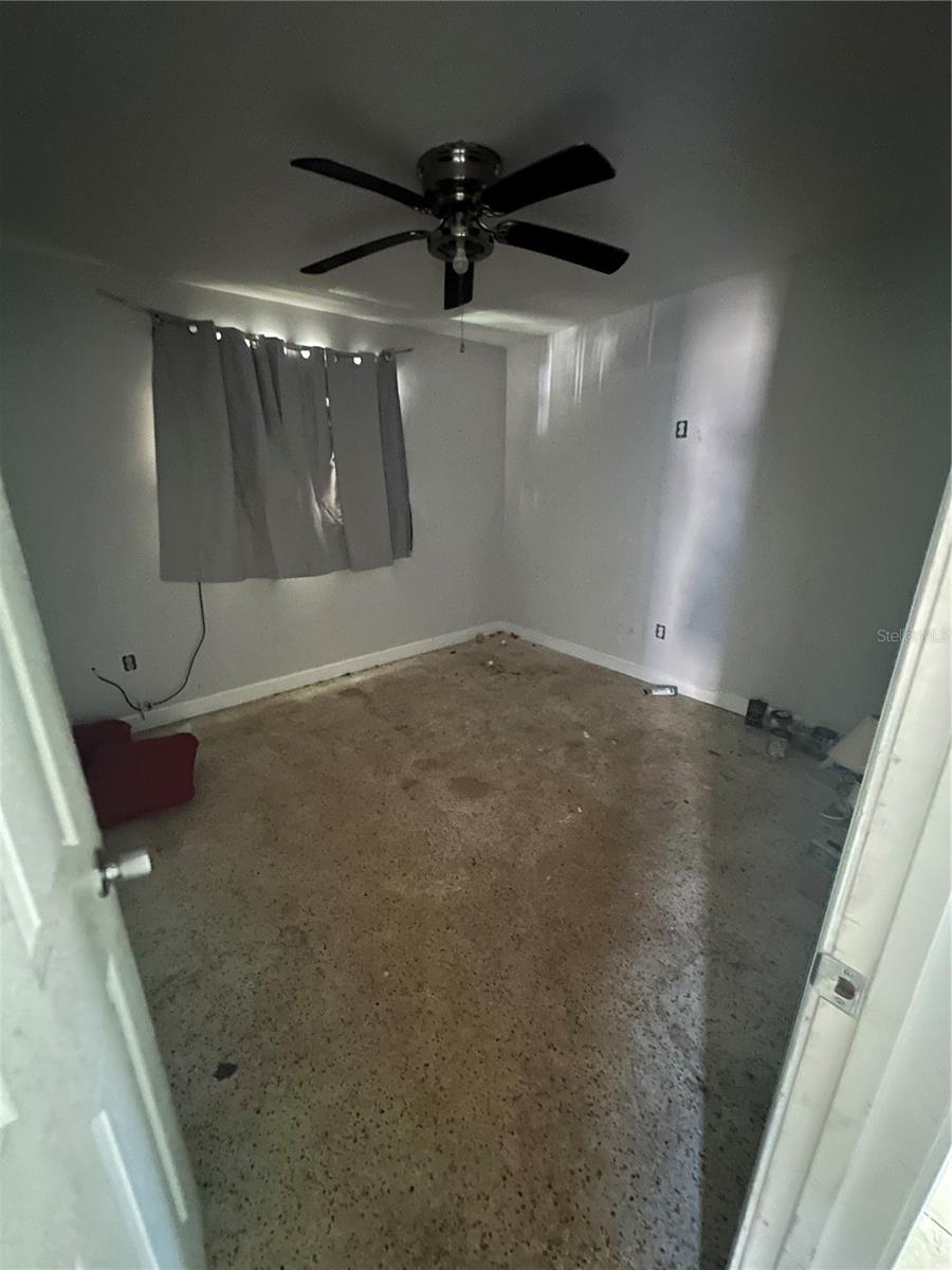 Image 12 of 22 For 2517 Palm Avenue