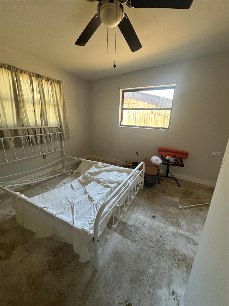 Image 14 of 22 For 2517 Palm Avenue