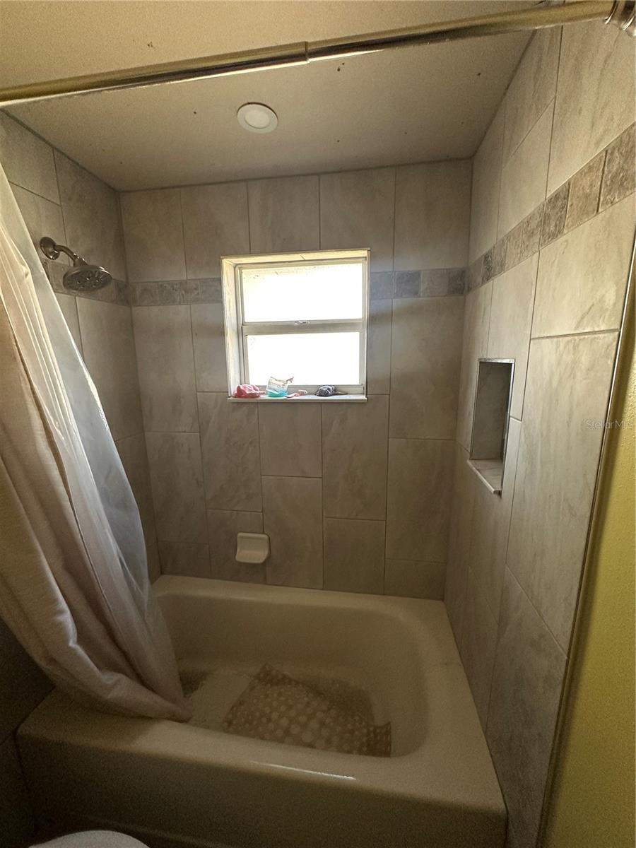 Image 15 of 22 For 2517 Palm Avenue