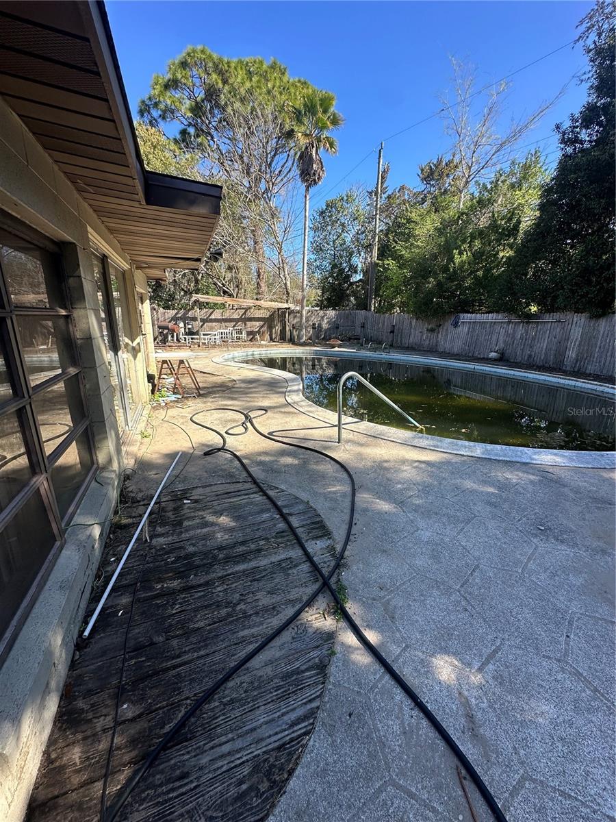 Image 20 of 22 For 2517 Palm Avenue