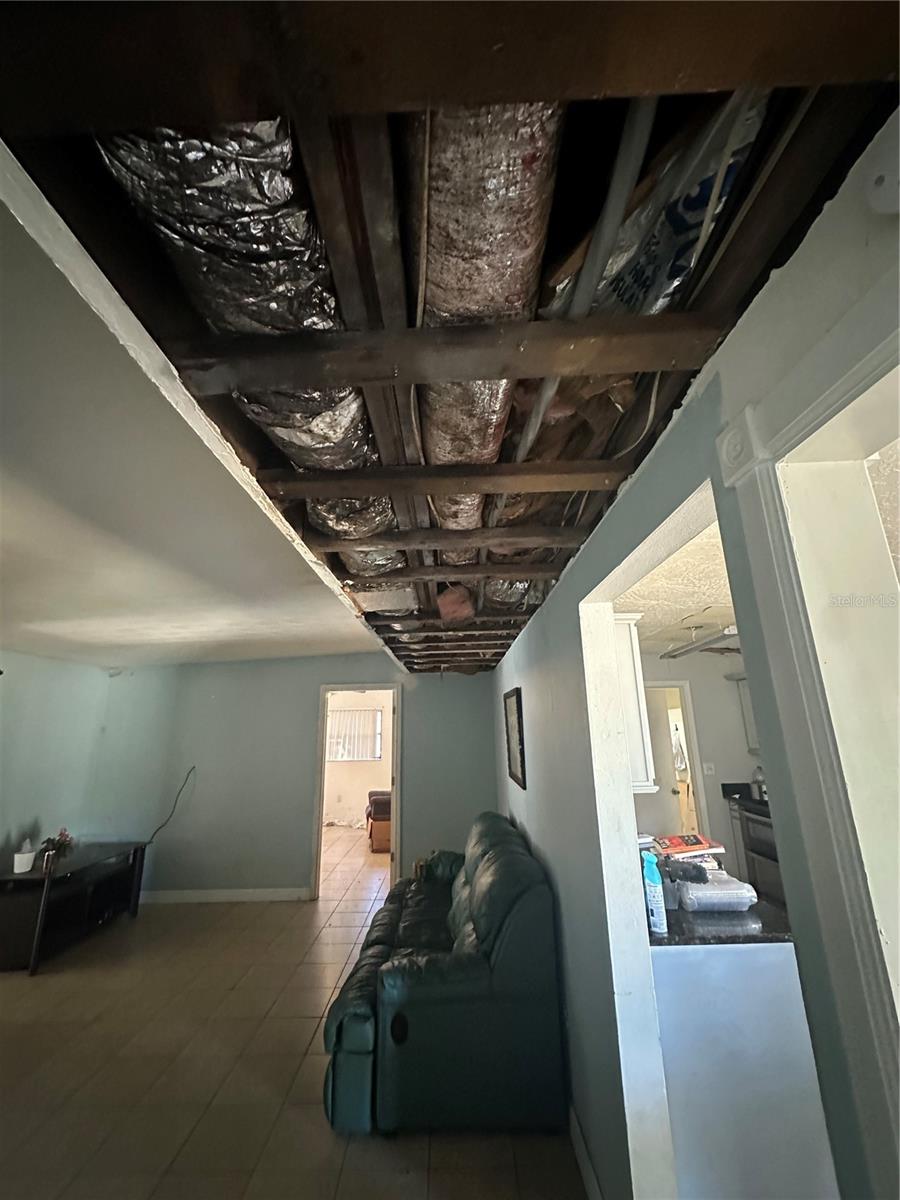 Image 8 of 22 For 2517 Palm Avenue