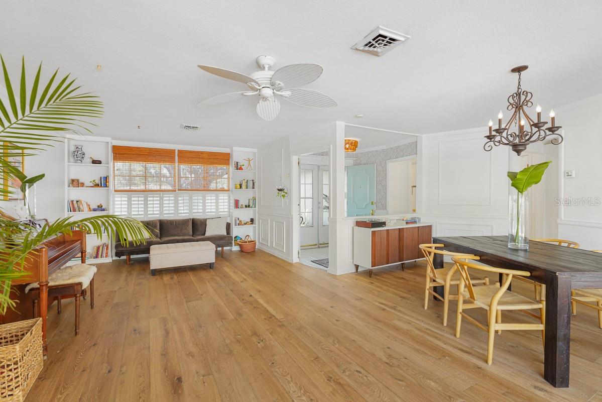 Image 10 of 31 For 216 Matisse Circle N