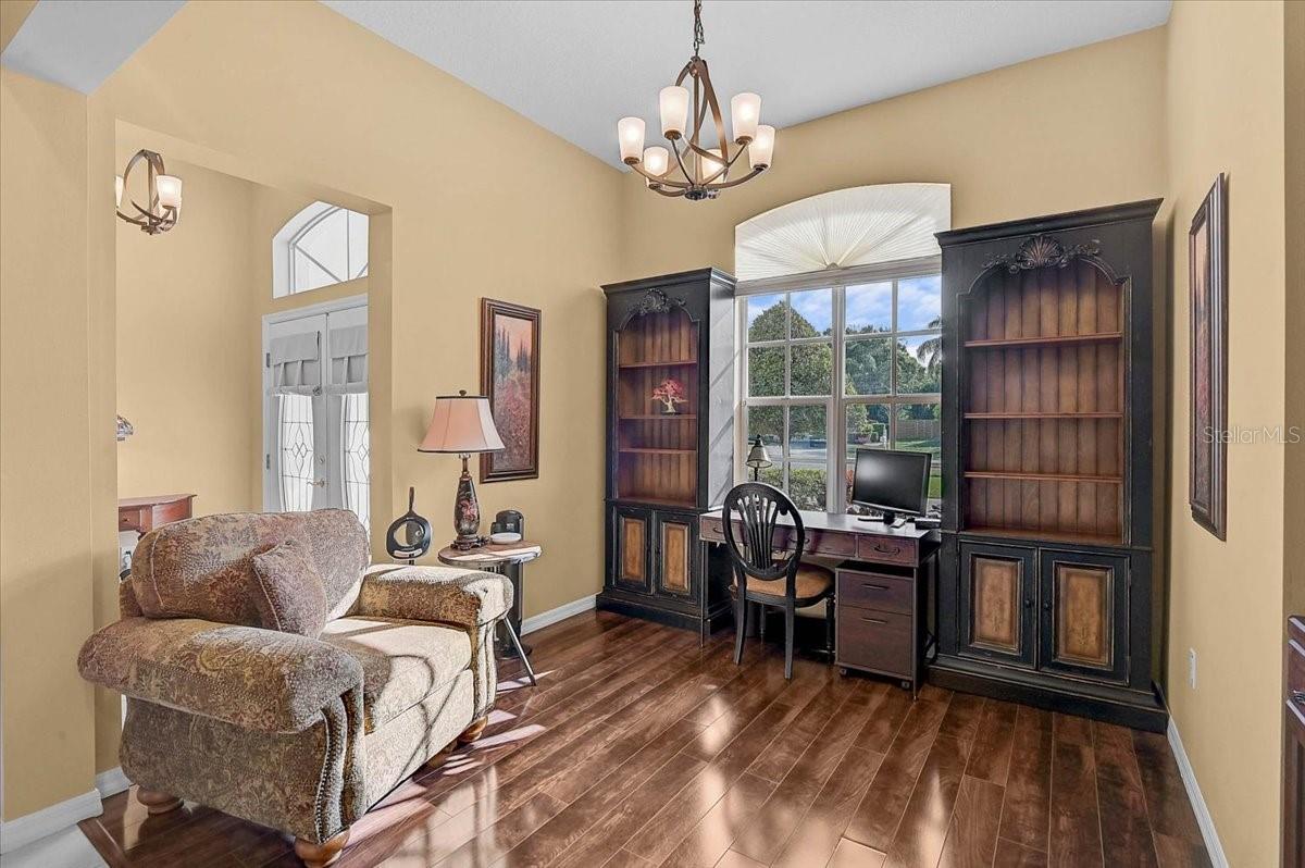 Image 10 of 38 For 4422 Mcintosh Lake Avenue