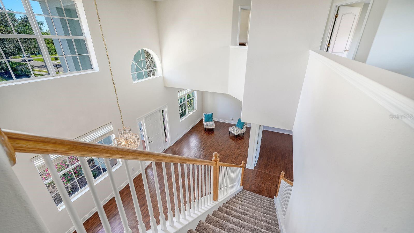 Listing photo id 34 for 152 New Briton Court