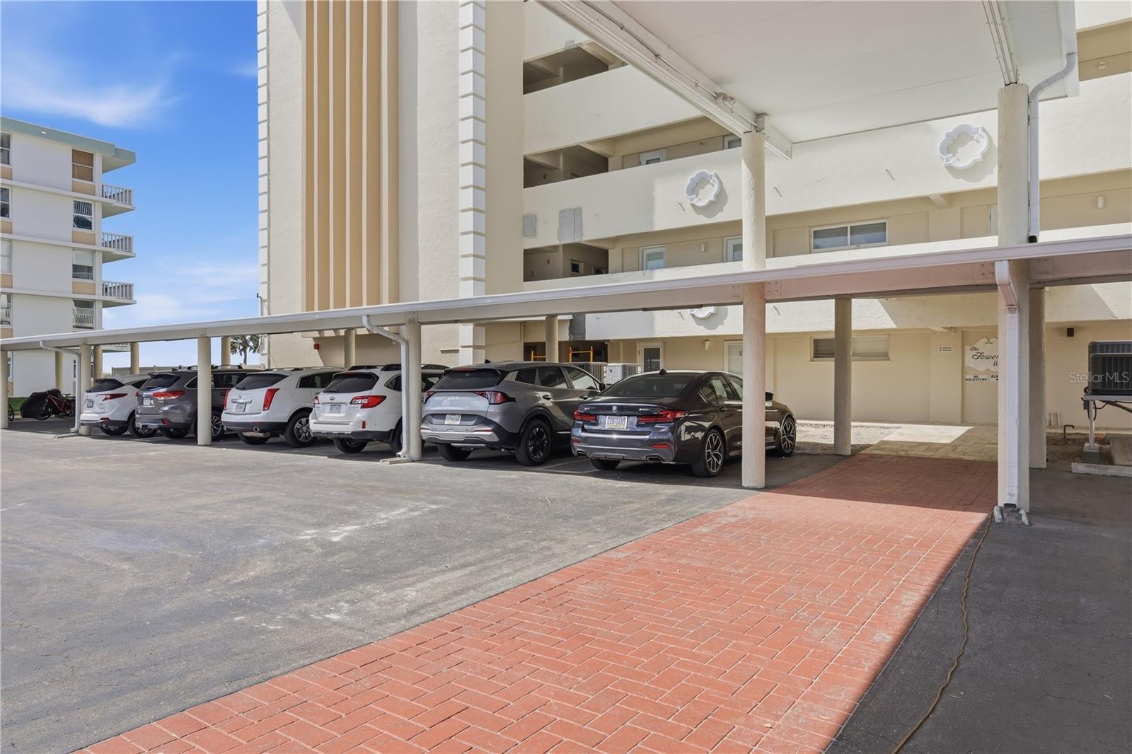 Details for 1150 Tarpon Center Drive 1g, VENICE, FL 34285