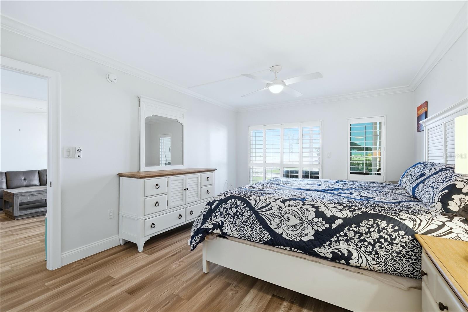 Image 21 of 54 For 1150 Tarpon Center Drive 1g