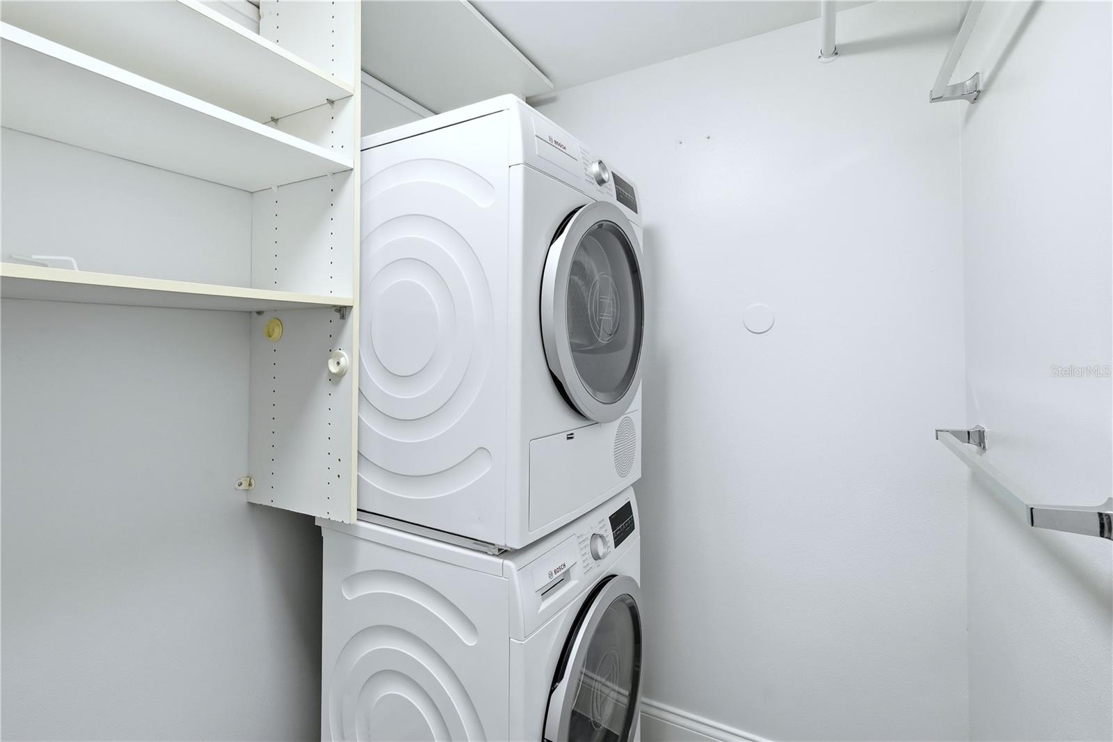 Image 32 of 54 For 1150 Tarpon Center Drive 1g