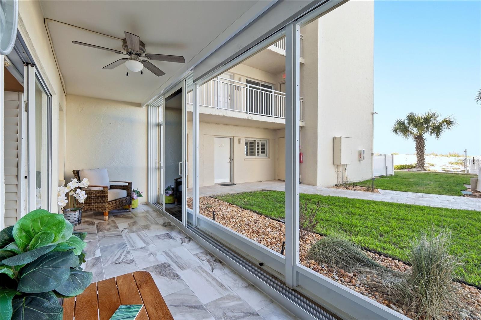 Image 34 of 54 For 1150 Tarpon Center Drive 1g