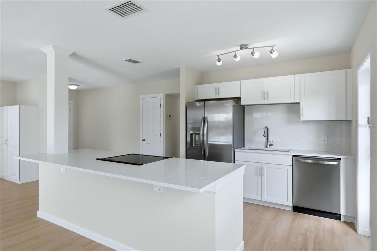 Image 13 of 34 For 6610 Sabina Road