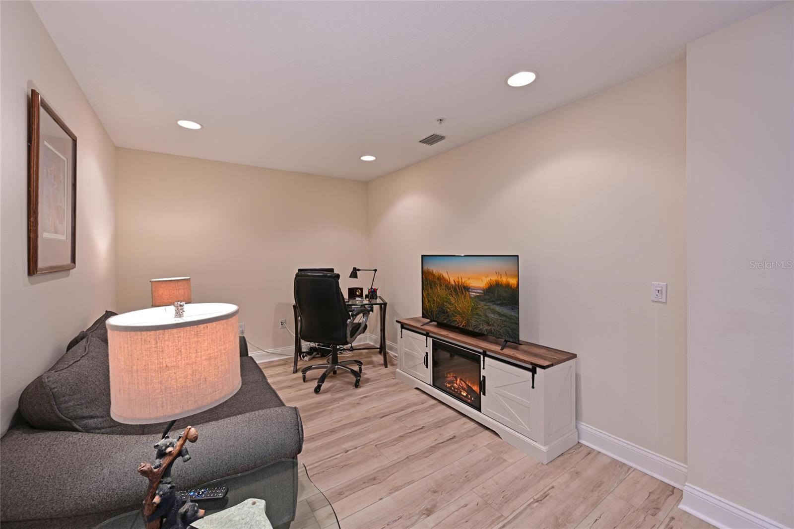 Image 23 of 50 For 615 Riviera Dunes Way 107