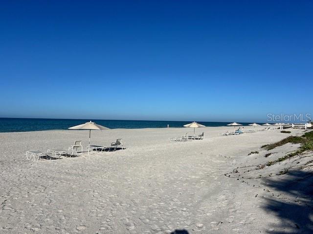 Image 3 of 35 For 1095 Gulf Of Mexico Drive 104