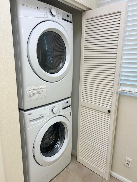 Image 9 of 35 For 1095 Gulf Of Mexico Drive 104