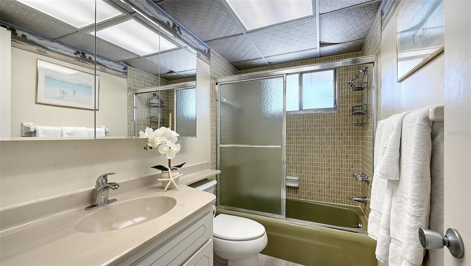 Image 21 of 57 For 3810 Gulf Of Mexico Drive F206