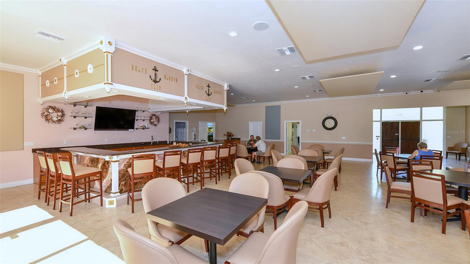 Image 36 of 57 For 3810 Gulf Of Mexico Drive F206