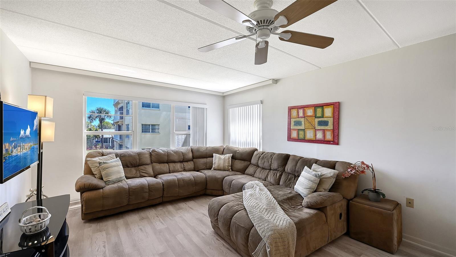 Image 8 of 57 For 3810 Gulf Of Mexico Drive F206