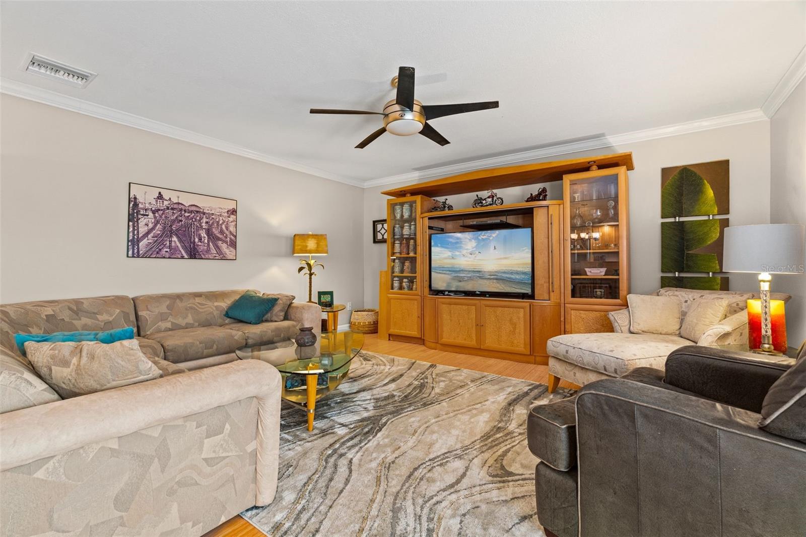 Image 11 of 28 For 1769 Parakeet Way 603