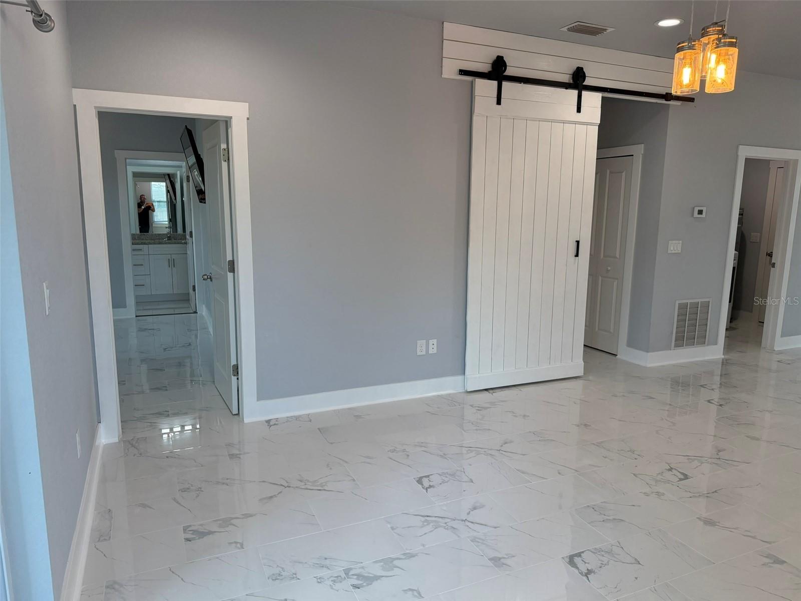 Image 11 of 27 For 1821 Eskimo Avenue