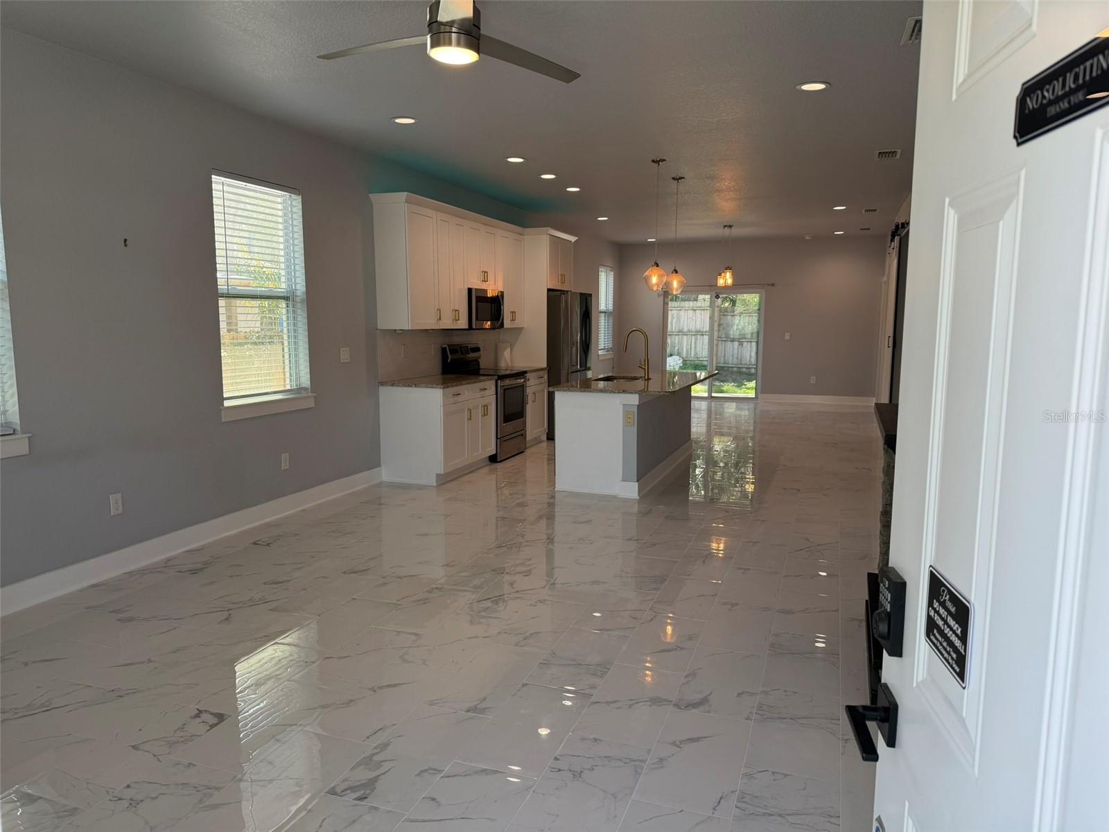 Image 2 of 27 For 1821 Eskimo Avenue