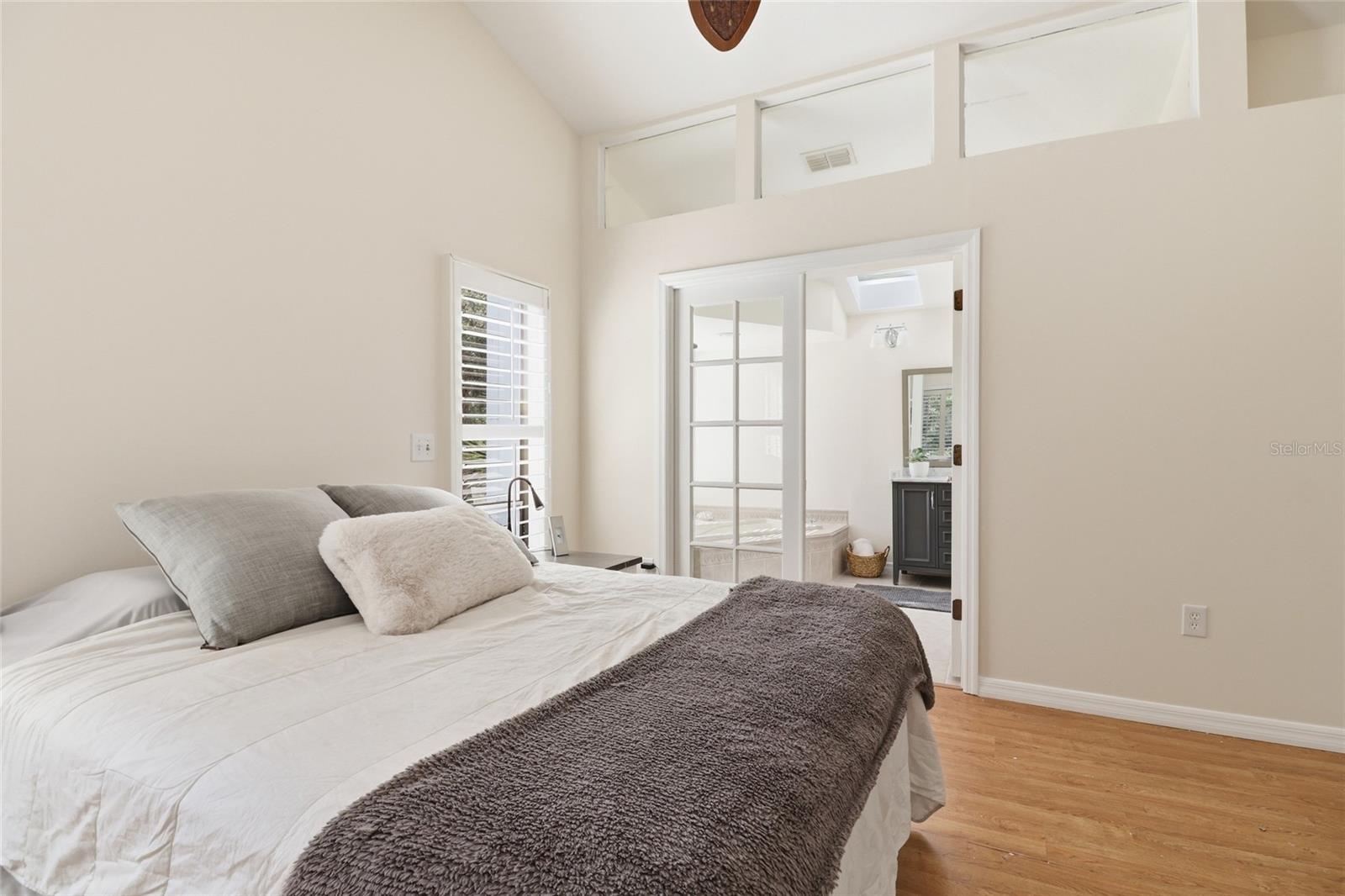 Image 26 of 55 For 4301 Brackenwood Court