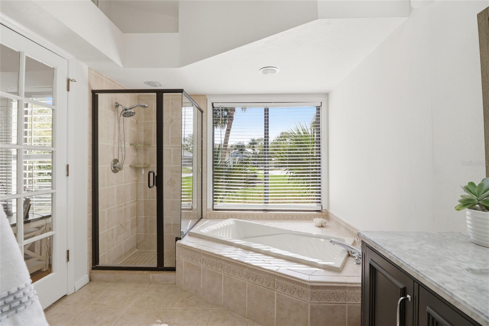 Image 28 of 55 For 4301 Brackenwood Court