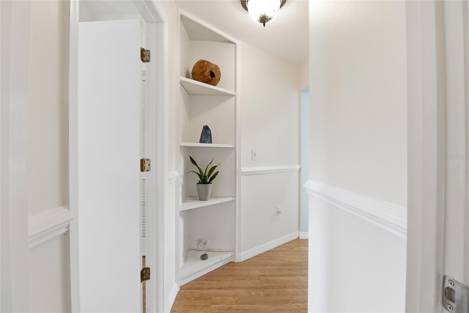 Image 32 of 55 For 4301 Brackenwood Court