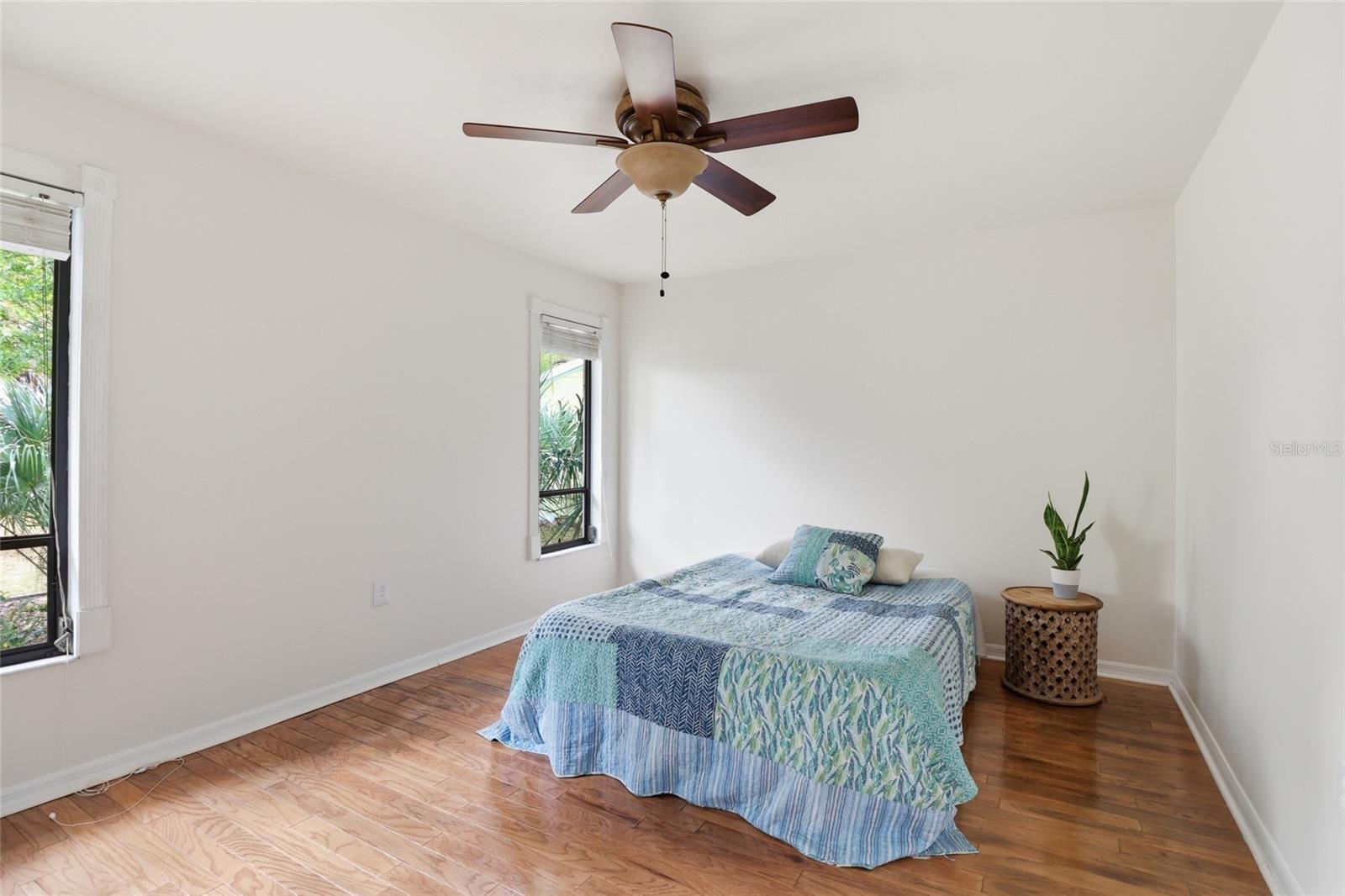 Image 43 of 55 For 4301 Brackenwood Court