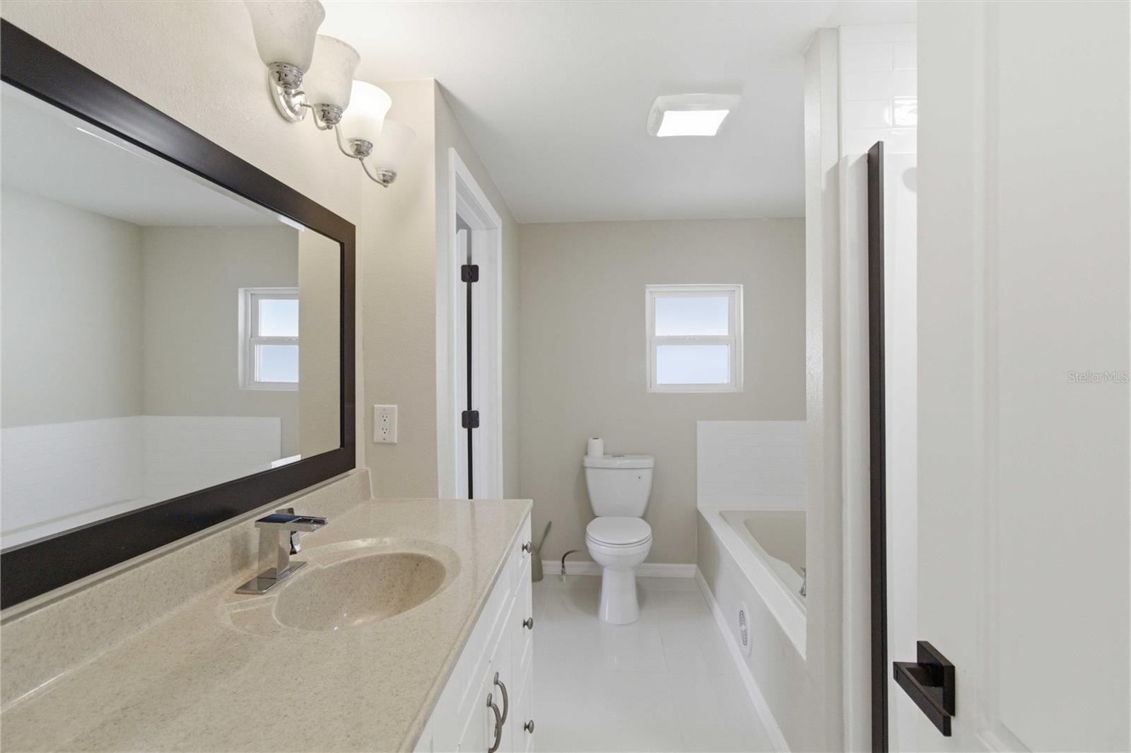 Image 13 of 23 For 203 48th Avenue Drive W