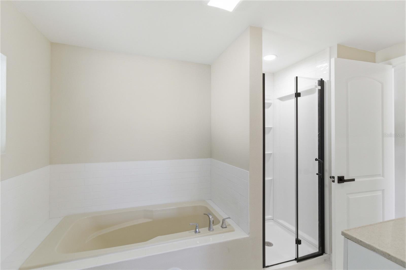 Image 15 of 23 For 203 48th Avenue Drive W