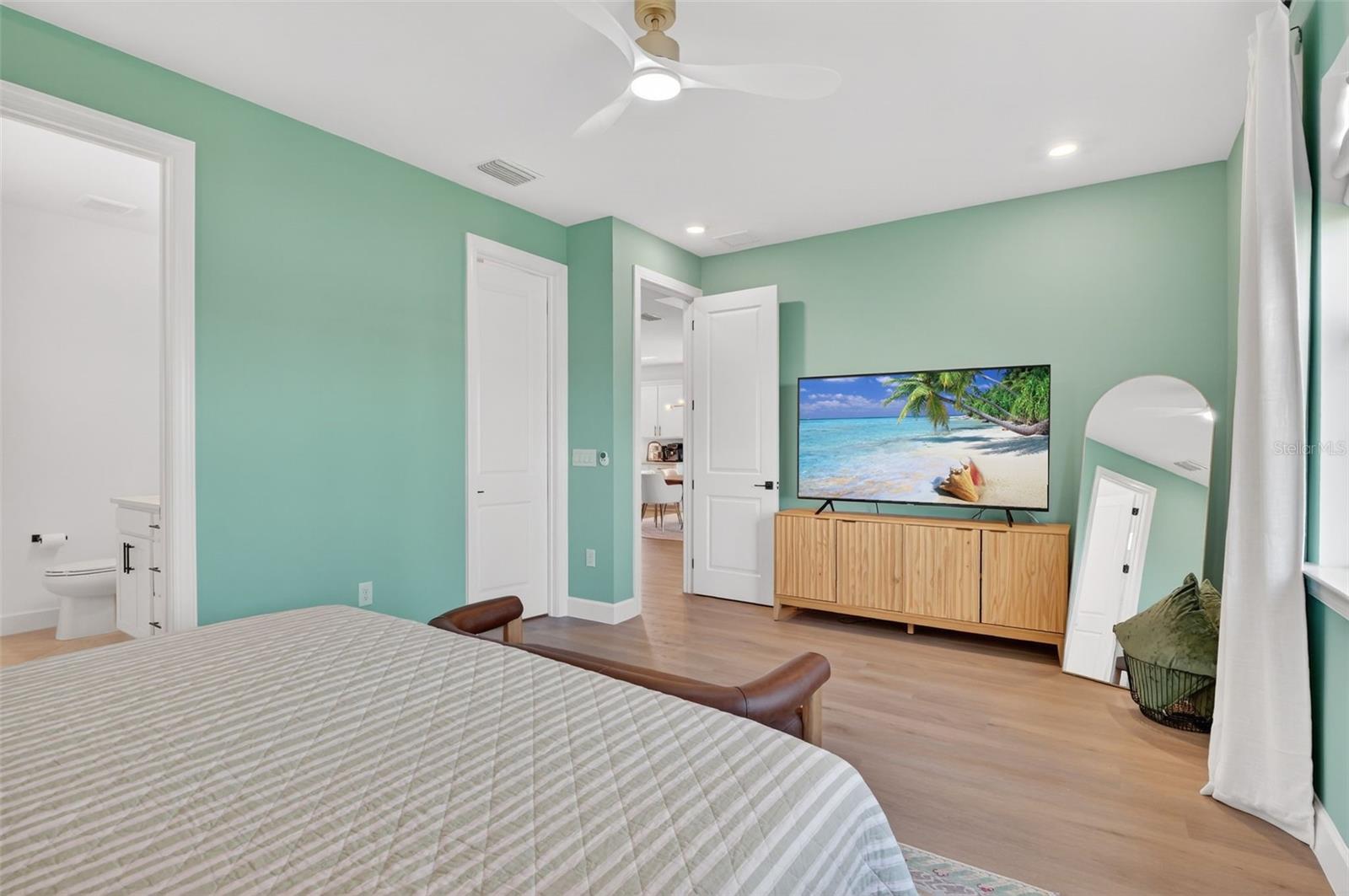 Image 38 of 47 For 15524 Northridge Road