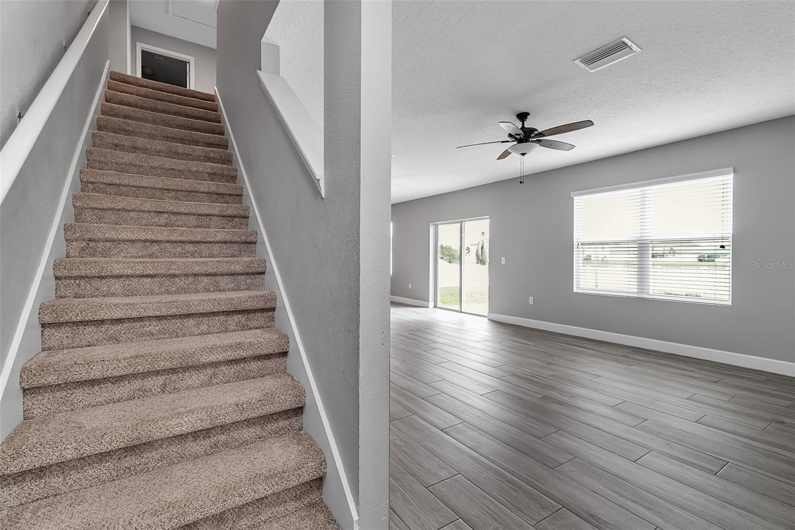 Image 34 of 68 For 4441 Lindever Lane