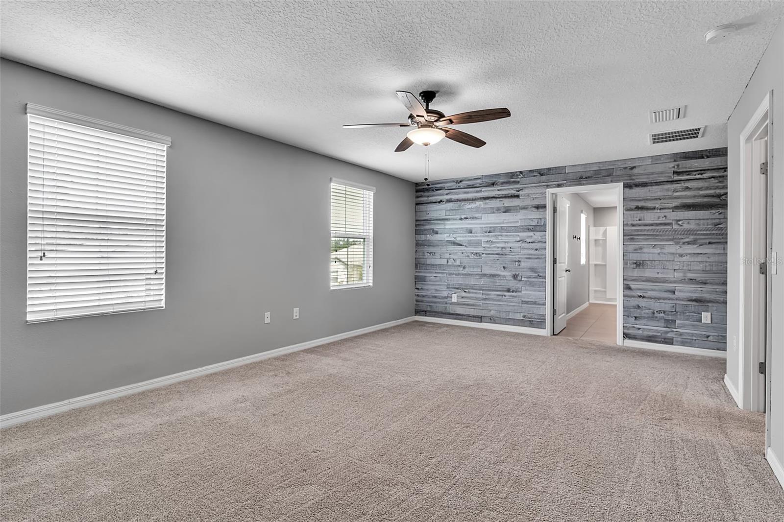 Image 40 of 68 For 4441 Lindever Lane